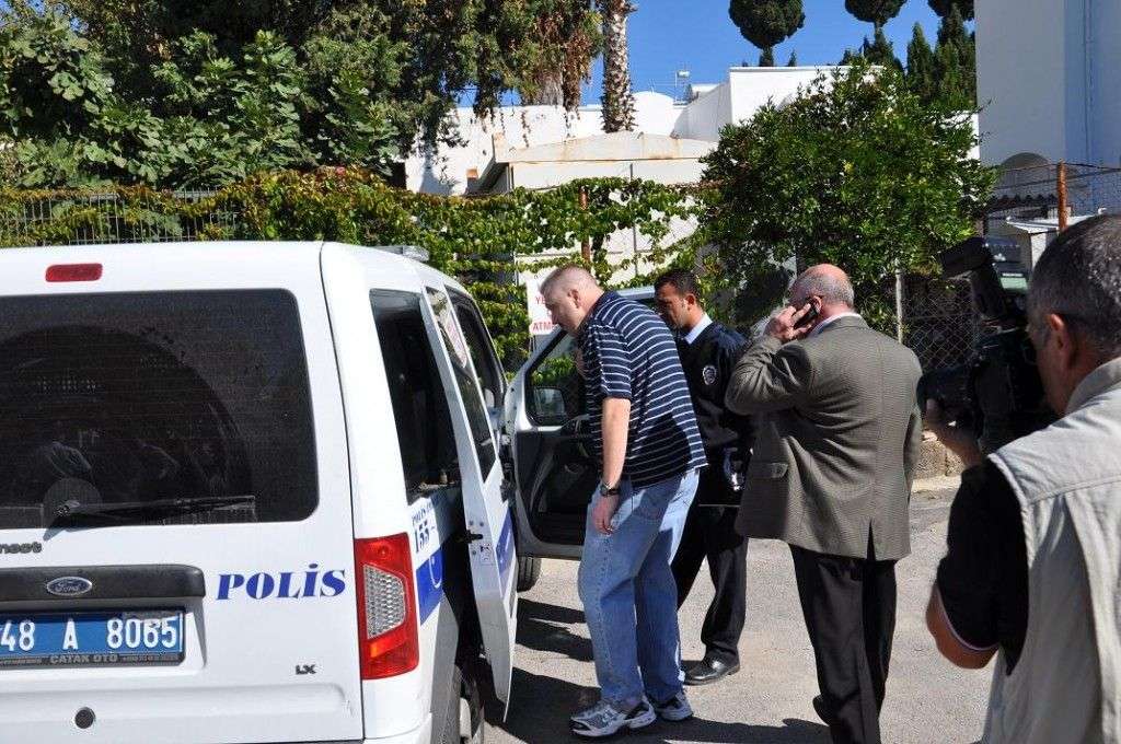 Bodrum’da Amerikan Askerinin Başına Çuval