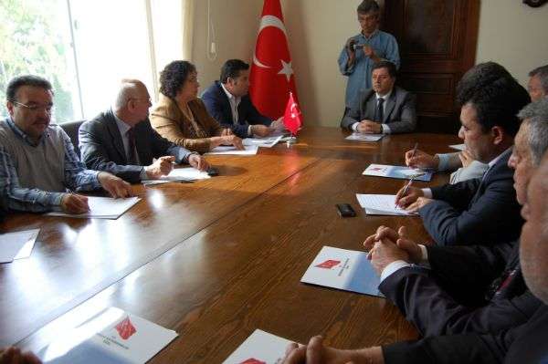 YARDIMLAR İÇİN KIZILAY ve BODRUM BELEDİYESİ YETKİLİ