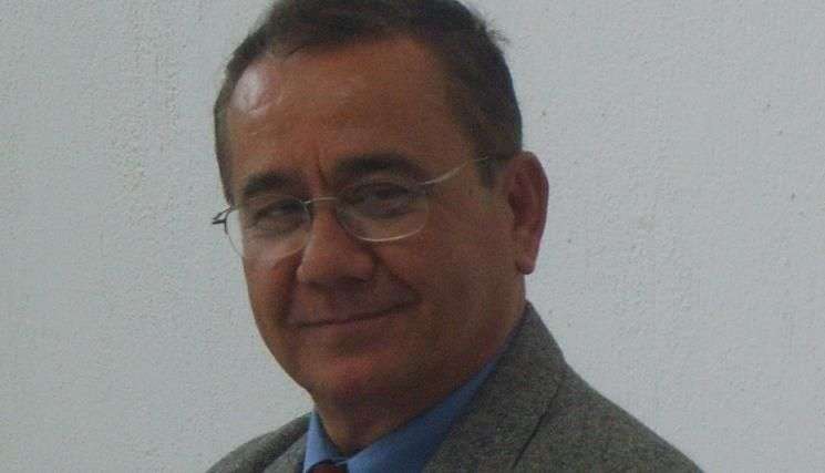Hamdi Topçuoğlu: CAN ÇEKİŞEN BİR MESLEK ÜZERİNE