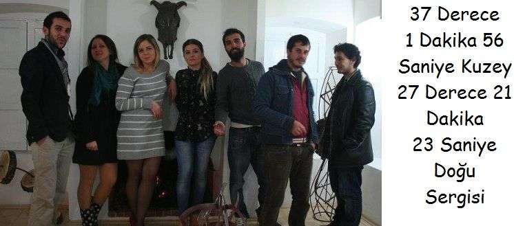 37 Derece 1 Dakika 56 Saniye Kuzey, 27 Derece 21 Dakika 23 Saniye Doğu Sergisi