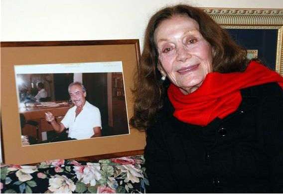 Yıldız Kenter “Aşkı da Kendisi de Efsane”