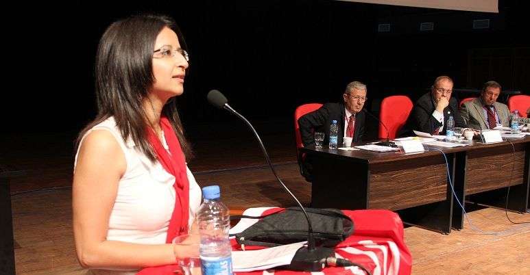 Feriştah Dişçi İl Kongresine Damgasını vurdu, İki Adayı da Eleştirdi…