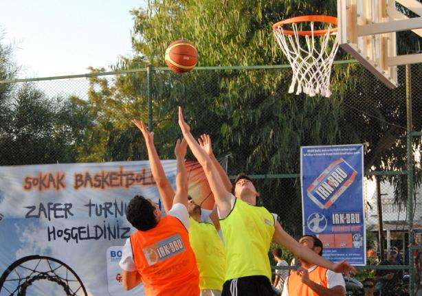 Sokak Basketbol Şöleni Başlıyor?