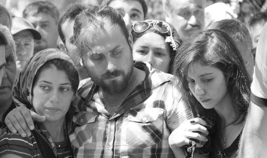 Kavcar Ailesi Babaları Hasan Hüseyin Kavcar?ı Toprağa verdi?