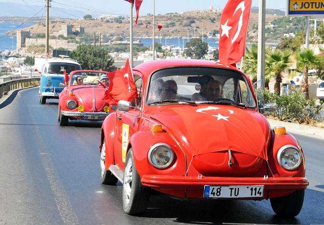 Vosvos Tutkunlarından Zafer Bayramı Turu?