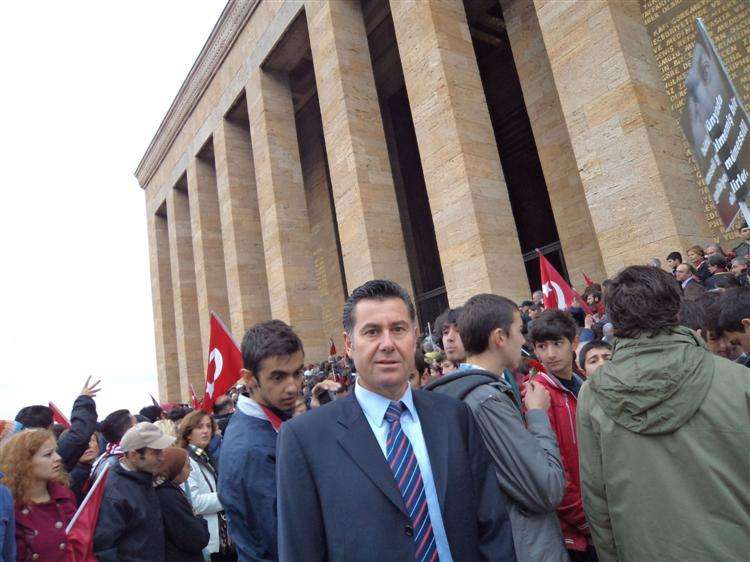 Kocadon Anıtkabir?de?