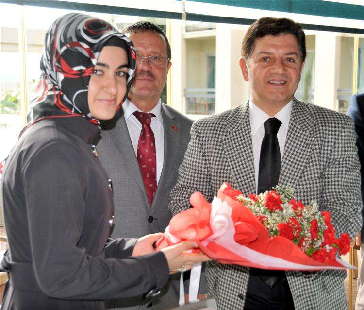 Müftülükten Kur’an Kursu Öğretmenlerine Yemek?