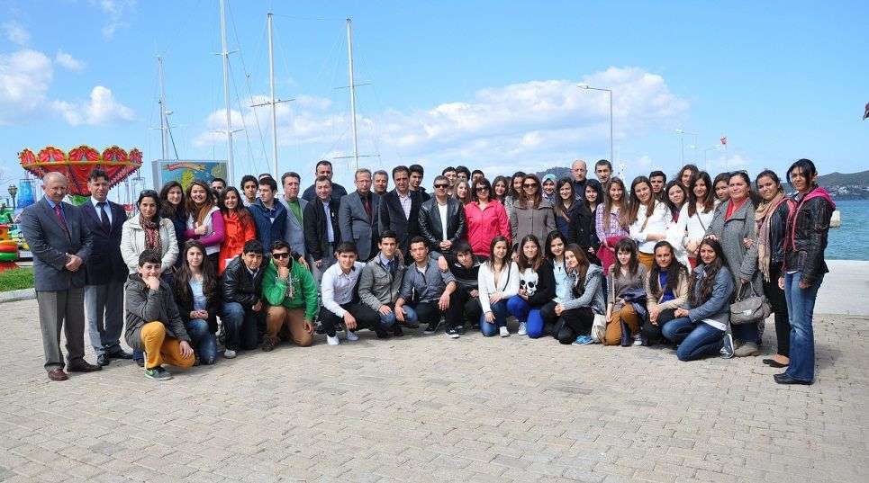 Kaymakam Dr. Gödekmerdan?dan Başarılı Öğrencilere Kahvaltı