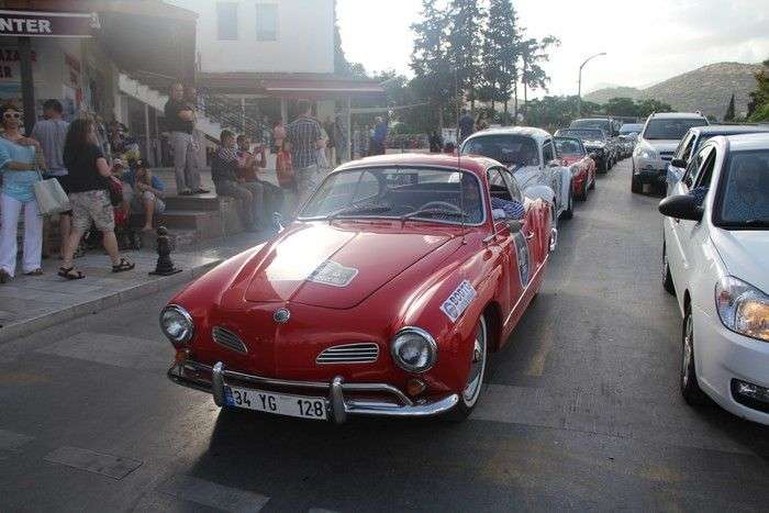 Efsane Otomobiler Yarımada Yollarında