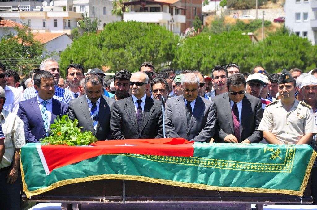Güllük İşçilerine Veda Etti