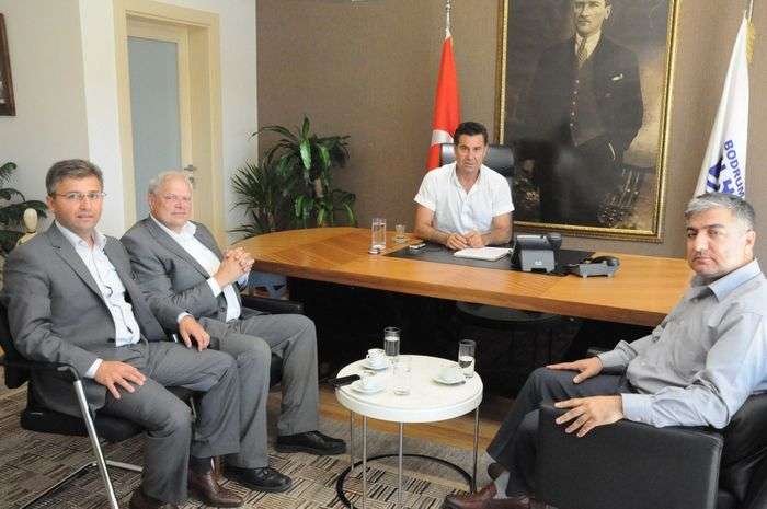 Çok Önemli Görüşmeler