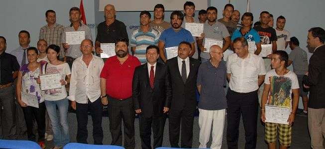 UMEM Mezunları Sertifikalarını Aldı