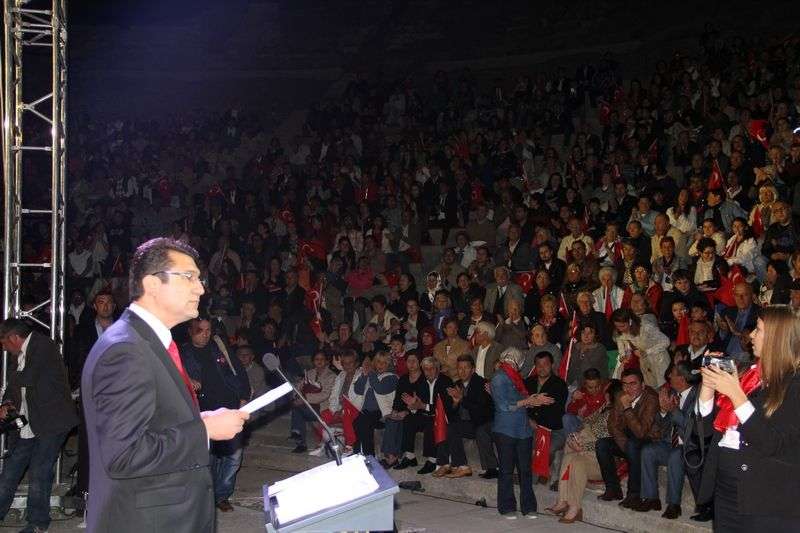 90. Yıl Coşkusu ve Başkan Tosun?dan Anlamlı Mesaj