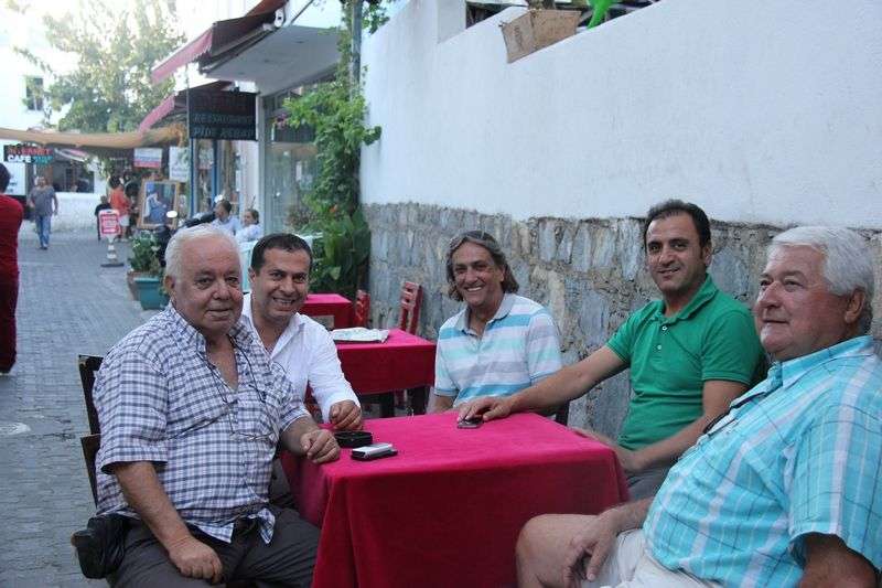 Saruhan Adaylık İçin Mücadeleye Devam Ediyor