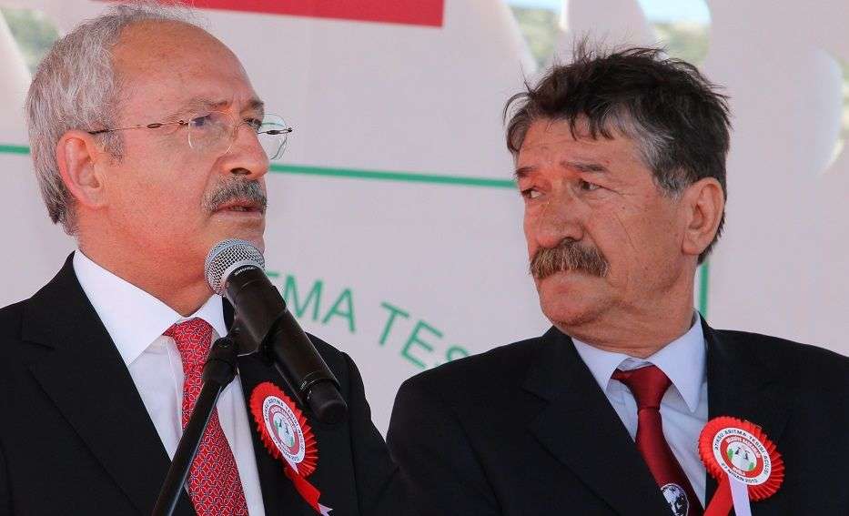 CHP Muğla İl Yönetiminden 12 İstifa Birden