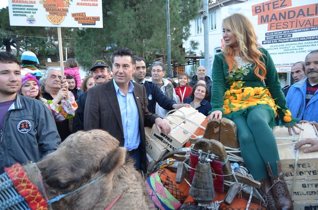 Kocadon Festivalin Anahtarını ‘Namus Borcum’ Diyerek Teslim Aldı