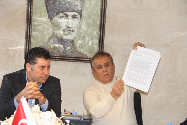 Seçilmişleri Vatandaşla Karşı Karşıya Getirmeyin