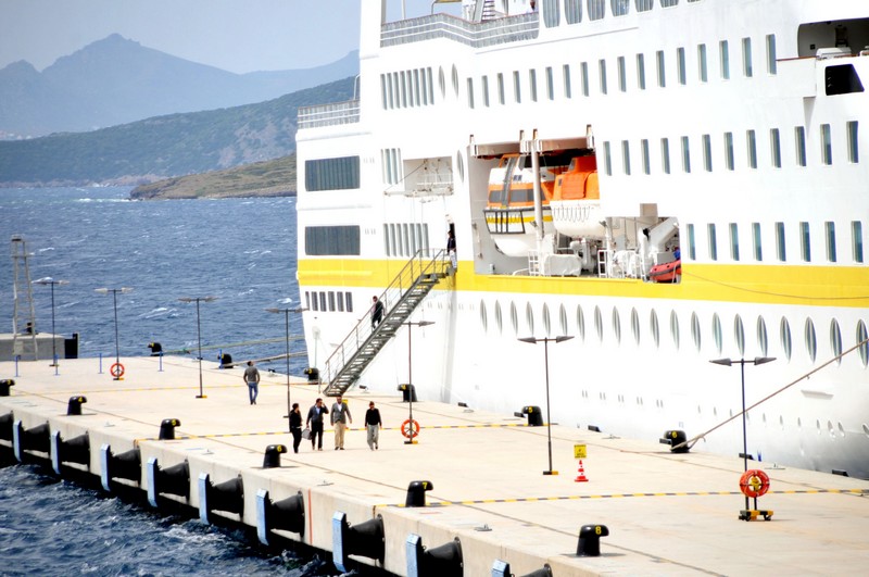 Yolcu Gemisi Fos Çıktı