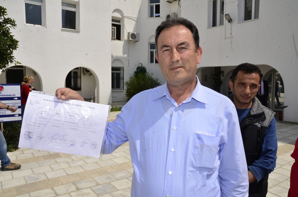 Gümbet Mahallesi Muhtarı Hüseyin Özgül
