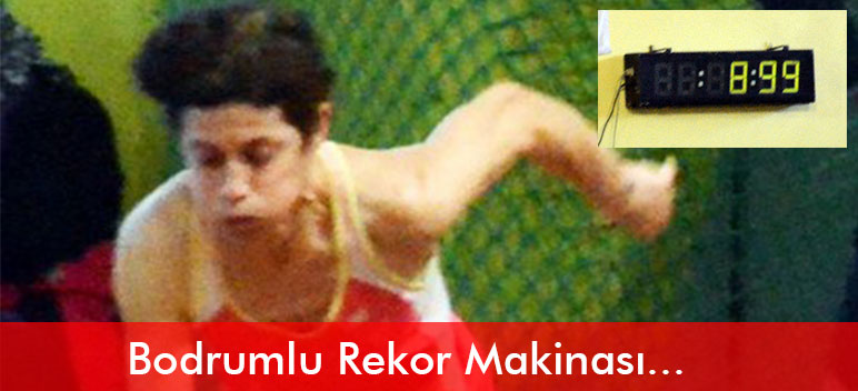 Bodrumlu Kadın Atlet Kendi Rekorunu Yeniledi