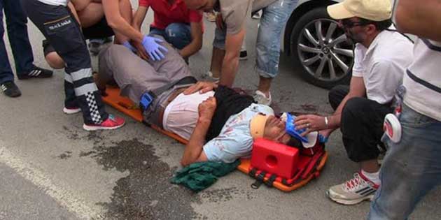 BİTEZ’DEKİ KAZADA MOTOSİKLET SÜRÜCÜSÜ AĞIR YARALANDI