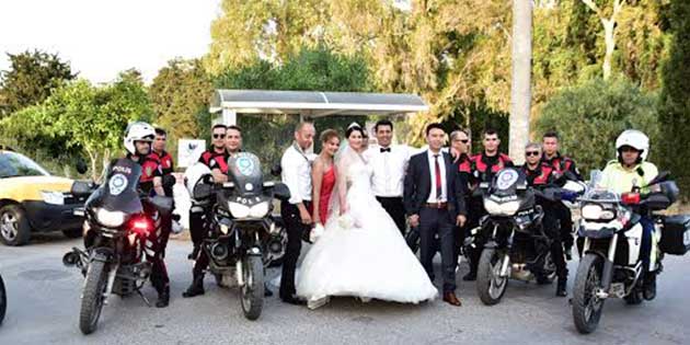 TRAFİK BÜRO AMİRİNİ DÜĞÜNDE MOTORİZE TİMLER YALNIZ BIRAKMADI