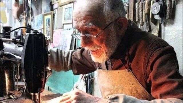 ÇALIŞAN EMEKLİLERE %10 ZAM MÜJDESİ…