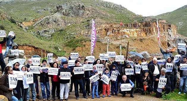 GEREKİRSE TAŞ VE SOPALARLA SAVUNURUZ…