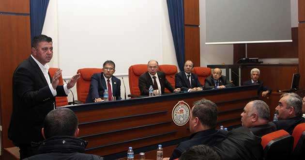 ŞOFÖRLER ODASI BASTIRIYOR…