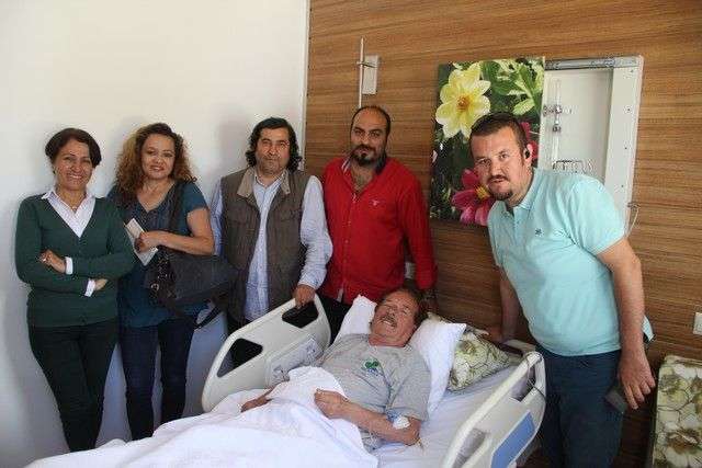 DUAYEN GAZETECİ GÜNGÖR DALAY SEVENLERİNİ KORKUTTU