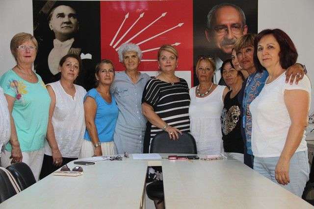 CHP’Lİ KADINLAR İMAMLARIN RESMİ NİKAH KIYMA YETKİSİNE KARŞI ÇIKTILAR…