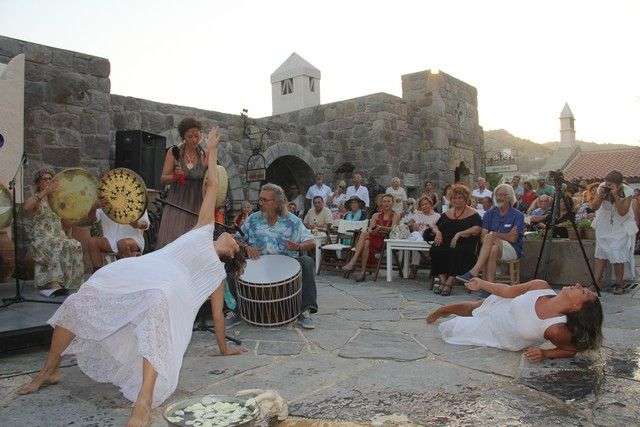 DİBEKLİHAN’DA SANATIN HER ÇEŞİDİ SEVENLERİ İLE BULUŞTU