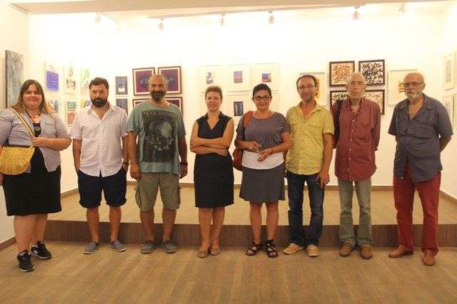“HER EVE  BİR SANAT ESERİ”…