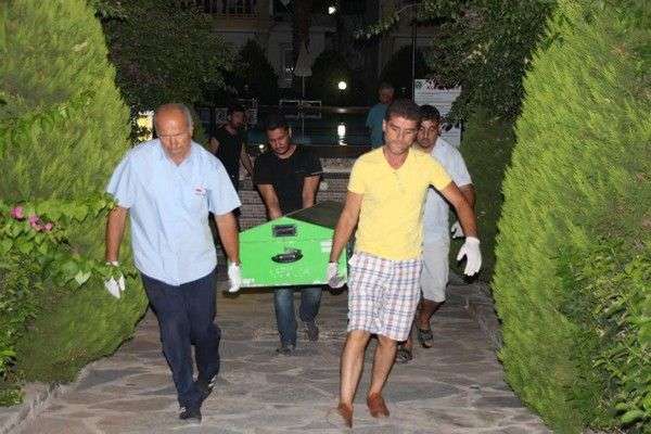 LARİSSA TAKMA İSİMLİ TRAVESTİ BODRUM’DA ÖLÜ BULUNDU