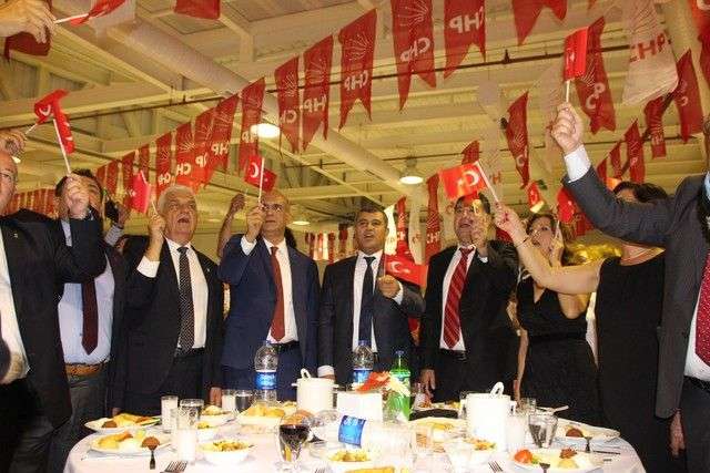 ZEYBEK ve DANS BİR ARADA…