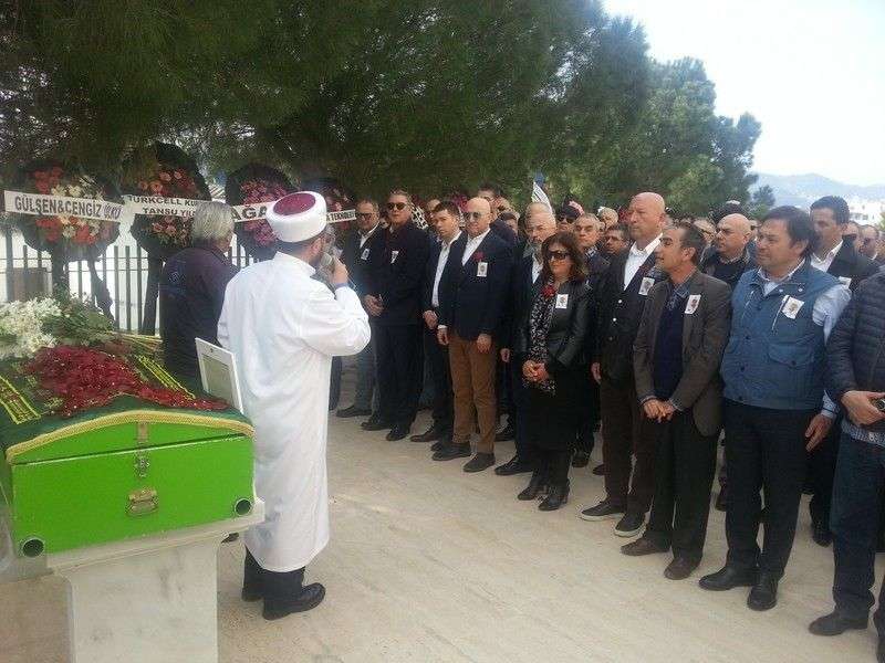 İNAN AİLESİ ANNELERİNİ SONSUZA UĞURLADI…