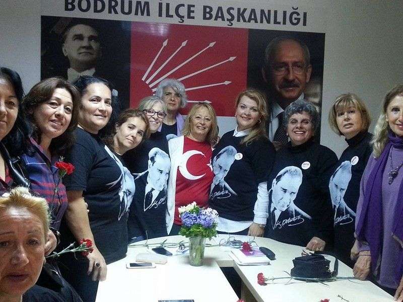 CHP BODRUM KADIN KOLLARI BAŞKANI “MUTSUZ İNSANLAR YARATTINIZ”…