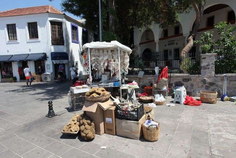 O TEZGAHLAR, ANITLAR KURULU KARARIYLA KALDIRILMIŞ…