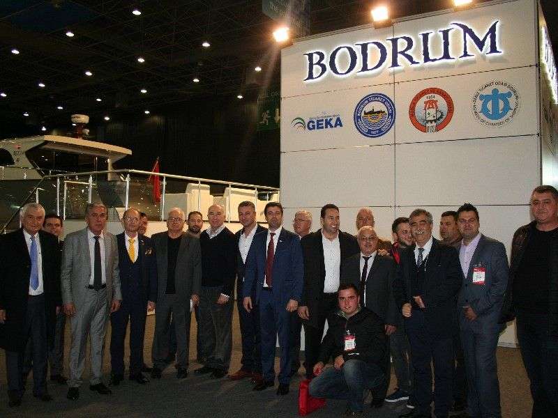 DENİZ SEVERLER BODRUM STANDINDA BULUŞTU…
