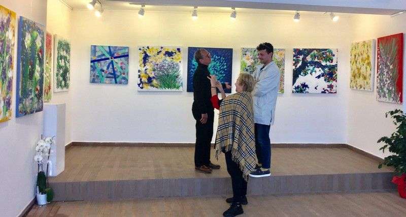 SEMBOLİK FİYATLARLA BİR SANAT ESERİ SAHİBİ OLABİLİRSİNİZ…