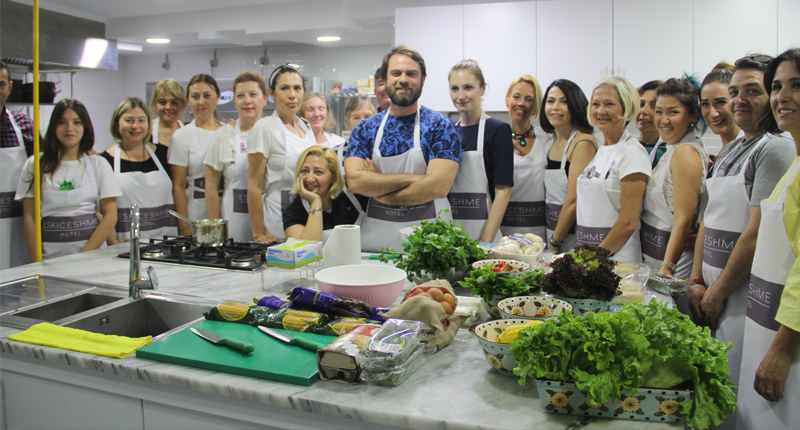 YAKIŞIKLI YEMEKLER BODRUM’DA…