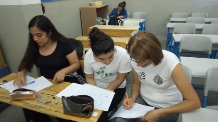 BAL ÖĞRENCİLERİ GECE GÜNDÜZ DEMEDEN SINAVA HAZIRLANIYORLAR…