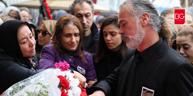 Dans Şampiyonu Cem Demir Annesinin Yanına Defnedildi…