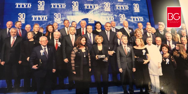 Türk Turizminin Sembol Yatırımcılarından AK-TUR A.Ş’ye Ödül…
