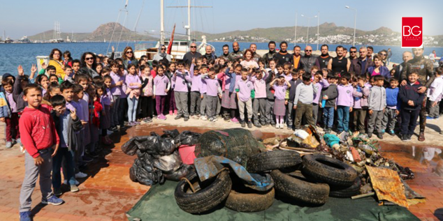 Yalıkavak’ta Deniz Dibi Temizliği Yapıldı