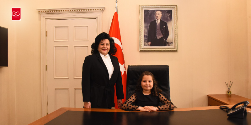 Vali Civelek’in Makam Koltuğuna Zeynep Yılmaz Oturdu
