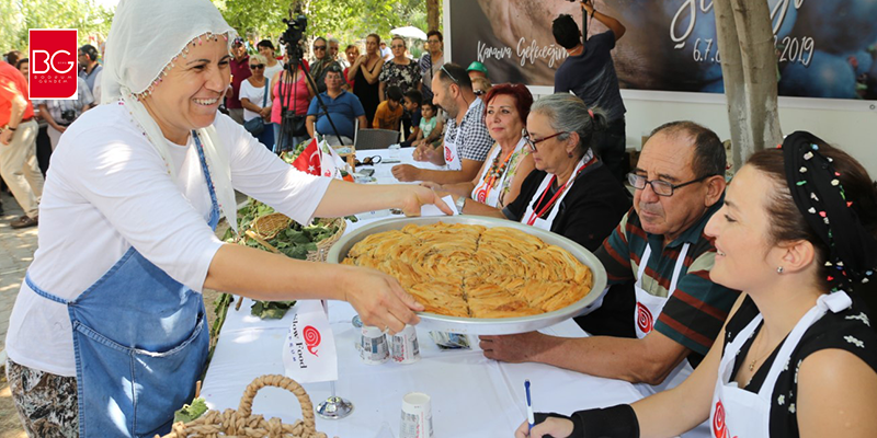 Renkli Başlayan Bağbozumu Şenliğinde Hedefe Emin Adımlarla Yürünüyor