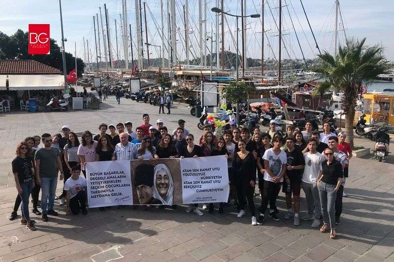 Uğur Anadolu Lisesi Öğrencileri Atatürk’ü Aradı…