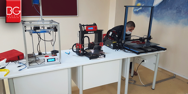 GÜZEL HABER: Bodrum’da 3D Yazıcılarla Maske Üretimi Başladı