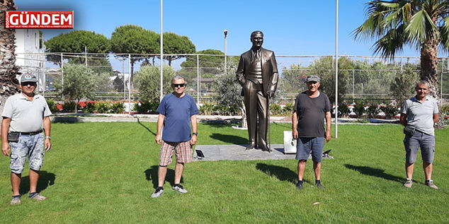 Bodrum Yahşi’de Bulunan 50. Yıl Sitesine Atatürk Heykeli Yaptılar